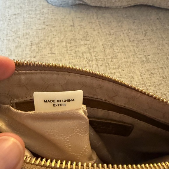 Michael Kors Monogram Jacquard Canvas Crossbody Bag 5.5x8 Limited Edition - Picture 7 of 11